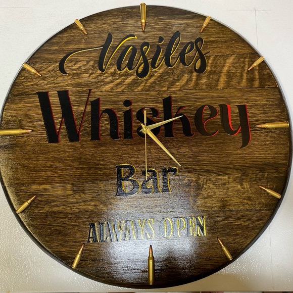 Custom made whiskey barrel clock. - Picture 2 of 4
